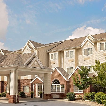 Microtel Inn And Suites By Wyndham - Geneva Exterior photo